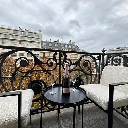 Διαμέρισμα 4000sqft Luxurious Designer Ave George V - Golden Triangle